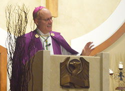Bishop Kevin Rhoades preaches at evening vespers, which began a Lenten retreat at Christ the King Parish March 14. He spoke on the theme “Truth in Charity.”