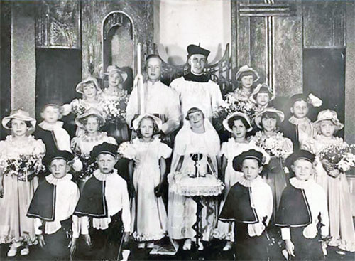 Father Clarence Witte was a native of Richmond who was ordained as a Maryknoll missionary priest in 1935. He served in Japan from 1947-1966, including a five-year term as the regional superior of the Maryknoll Fathers in Japan. Following his assignment in Japan, Father Clarence was sent to Bolivia to minister to Japanese immigrants. In 1976, Father Clarence returned to Japan, where he remained until his retirement and death in 2001.