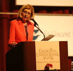 Kate O’Beirne offers her insights about Catholic education at the annual Celebrating Catholic Schools Values awards dinner. (Photo by Rich Clark) 