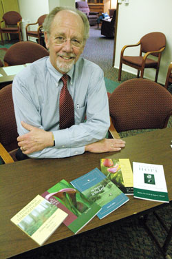 Dr. James Miller, a nationally known inspirational speaker, grief ministry specialist and author from Fort Wayne, Ind., was the keynote presenter for the eighth annual Catholic Cemeteries Association’s Mission Day for caregivers on March 24 at Our Lady of Fatima Retreat House in Indianapolis. Miller discussed the importance of focusing on the present moment in relationships and caregiving. (Photo by Mary Ann Wyand)