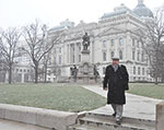 Glenn Tebbe walking